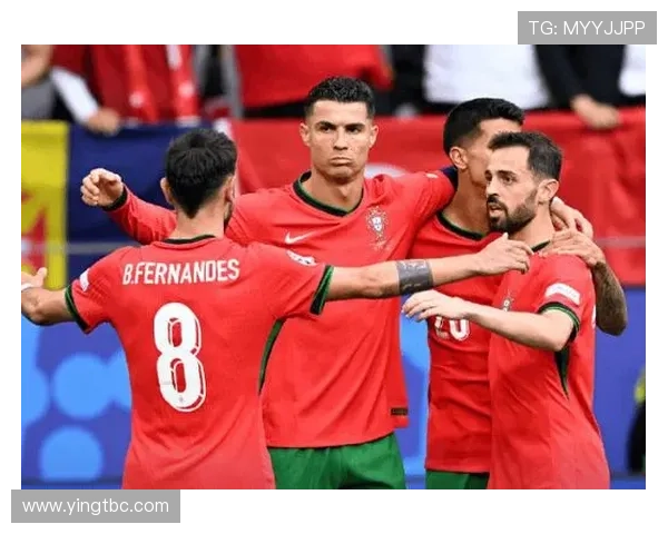 杭州篮球队在联合会杯中的默契配合与战术执行分析 杭州篮球队在联合会杯中的默契配合与战术执行分析