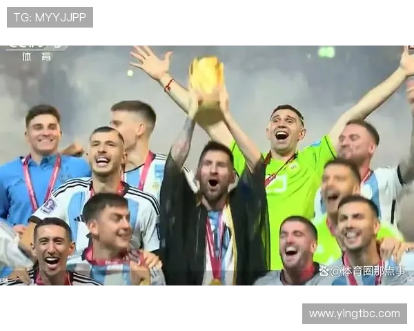 足球巨星瞬间集锦回顾激情时刻展现球场风采与荣耀时刻