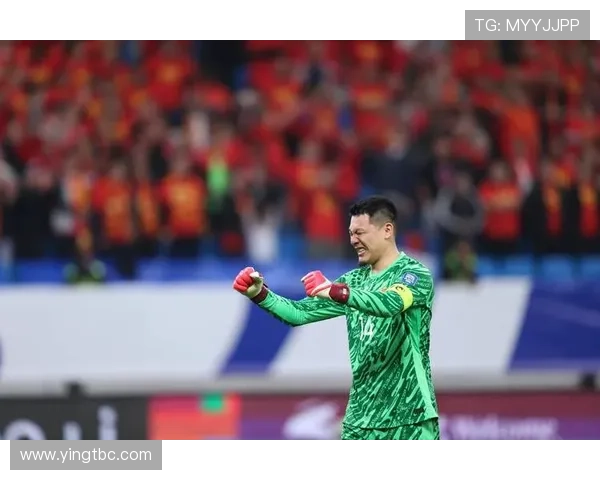 封闭训练中的足球明星们如何逆风翻盘重返赛场的励志故事